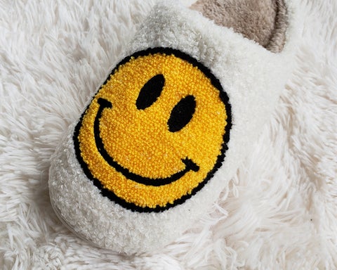 SmileySole - Smiley Slippers